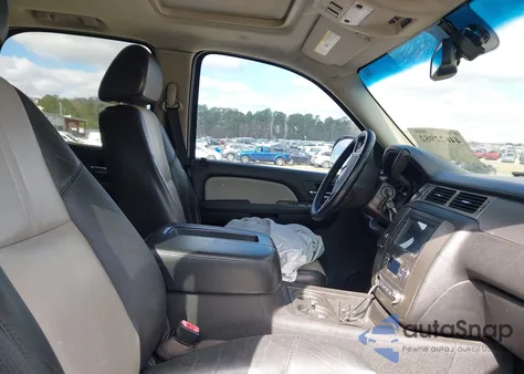 2007 Chevrolet Tahoe Lt из США, поврежденный, VIN 1GNFK13077R379128